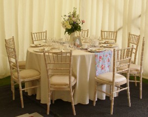 Wedding-DJ-Tunbridge-Wells-Table-Setting-02-Image