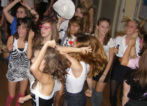 mobile-disco-dover-dancers-image