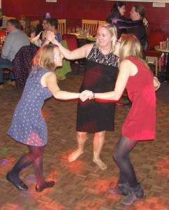 mobile-disco-ramsgate-121117-dancers-08