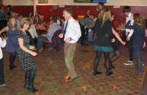 mobile-disco-ramsgate-121117-dancers-11