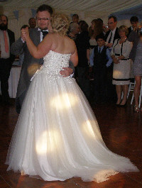 Bilsington Priory Wedding DJ First Dance Image